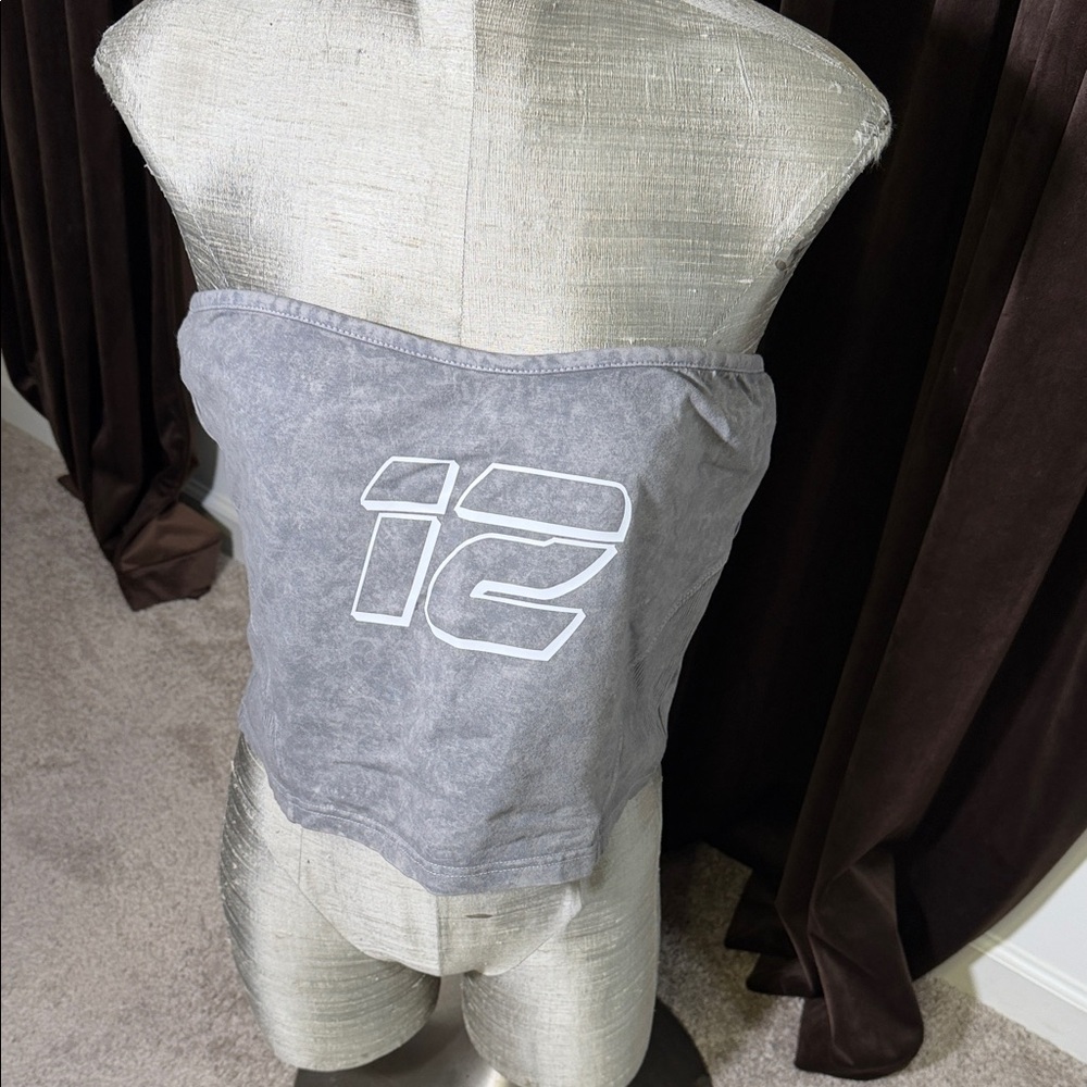 Fashion Nova Gray Strapless Crop Top
